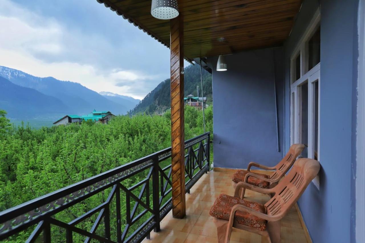 Grey Moustache 4Bhk Villa Manāli Eksteriør billede