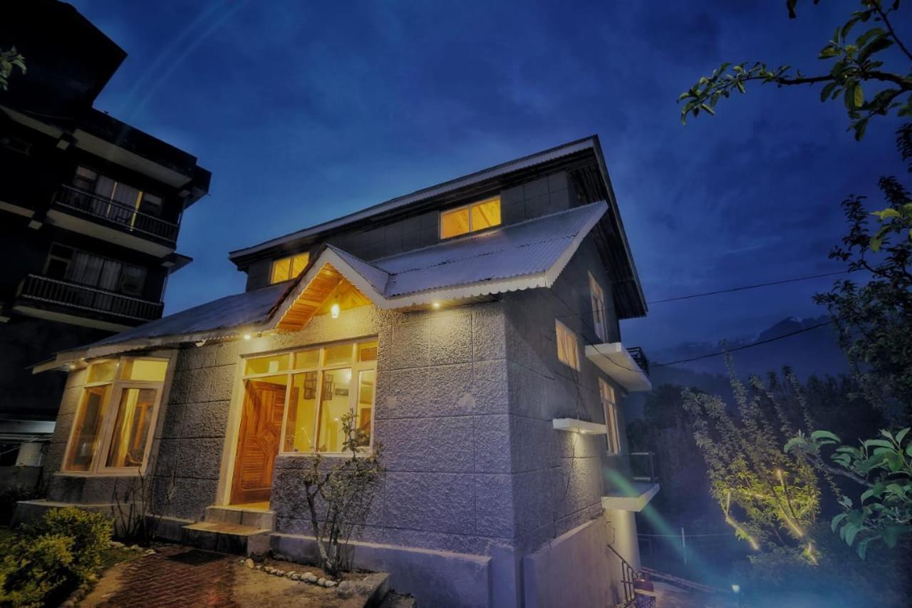 Grey Moustache 4Bhk Villa Manāli Eksteriør billede